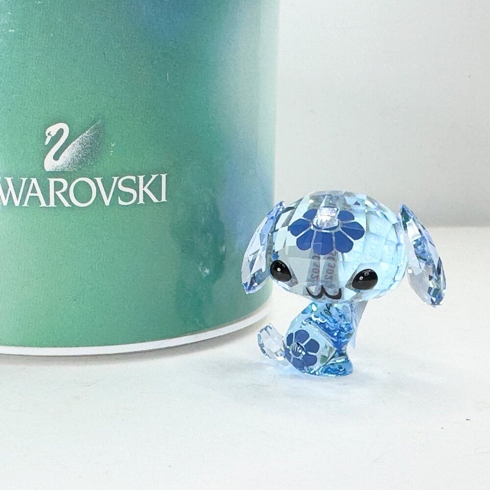 Swarovski Lovlots Zodiac Wan Wan the Dog figurine mint in box S200